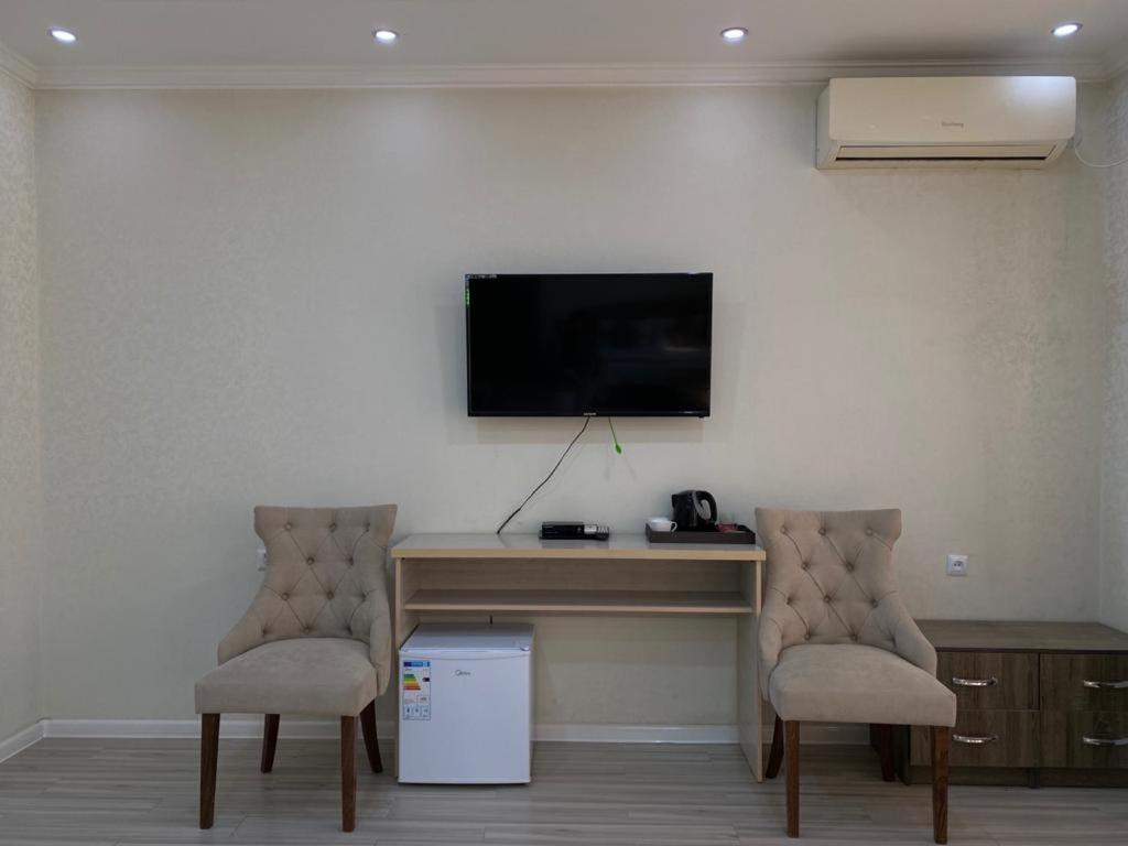 Comfort Hotel Turkistan Eksteriør billede
