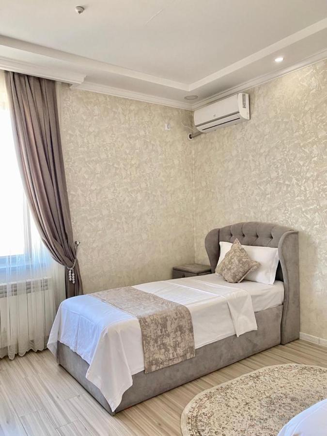 Comfort Hotel Turkistan Eksteriør billede